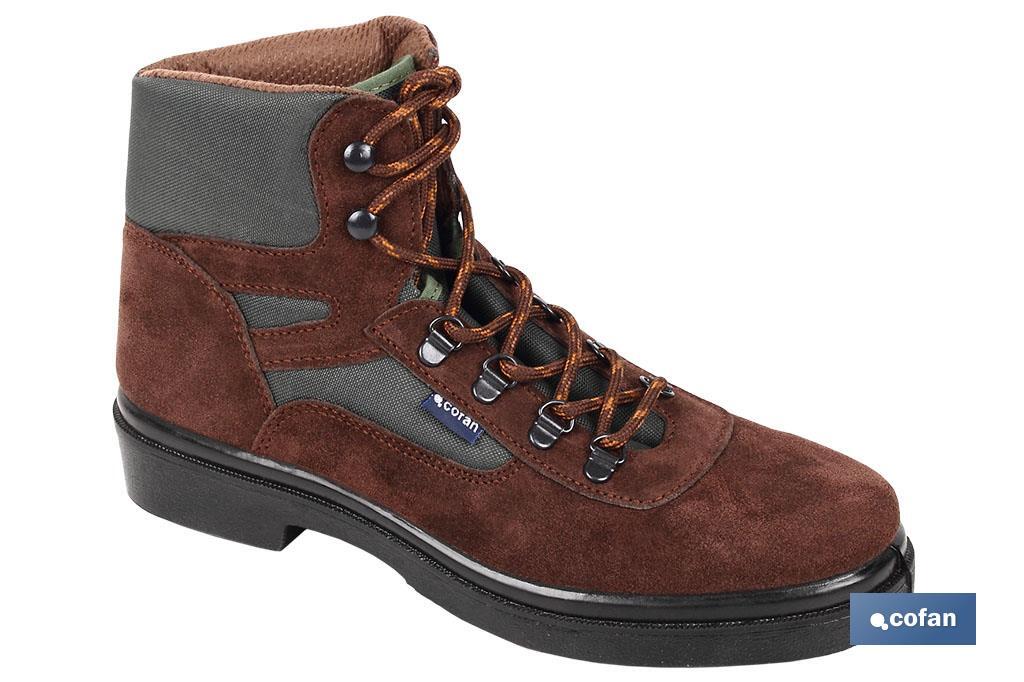 BOTA TREKKING MARRON MODELO ODIEL T-43 (PACK: 1 UDS)