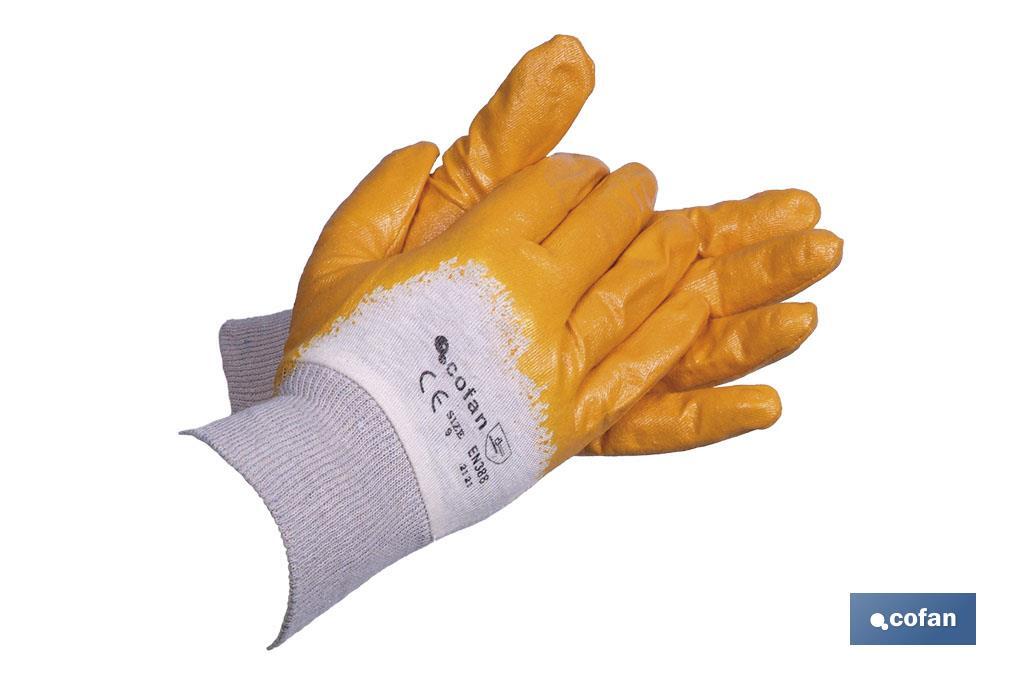 Guantes de nitrilo amarillos | Revestimiento impermeable y no absorbente | Larga duración y resistentes